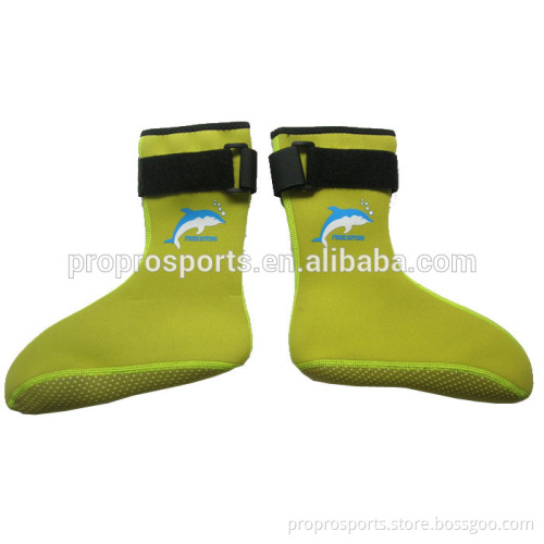 Wholesale&Retail skin diving socks snorkeling equipment winter swimming socks